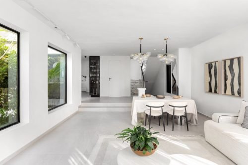 DebbyR-29.9.25-14.1-copy